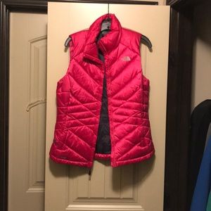 Pink the north face vest size med
